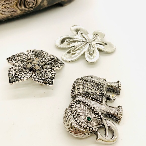 Vintage Elephant Brooch Lot - Picture 4 of 8